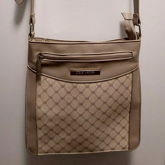 3 For $30/STEVE MADDEN Crossbody Bag - Picture 3 of 11